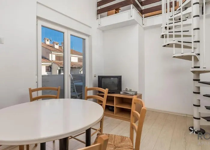 Apartamento Rona Volta