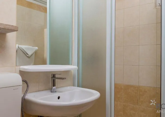 Rona Volta Apartamento