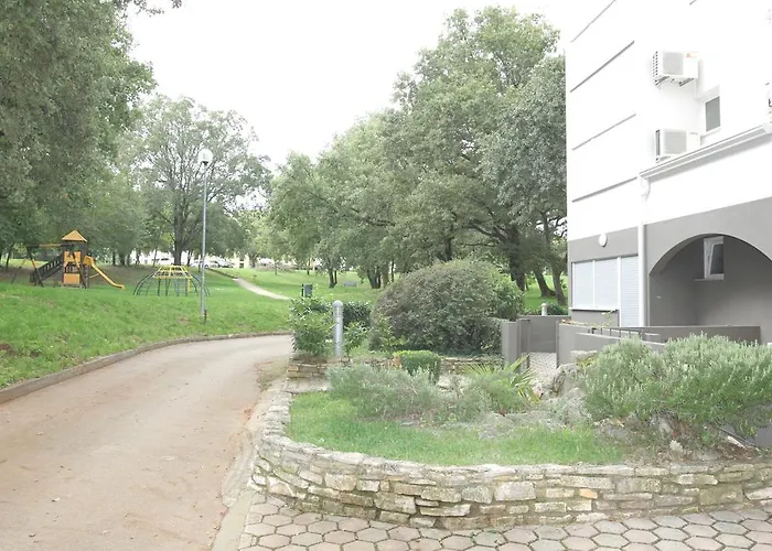 Apartamento Rona Volta *