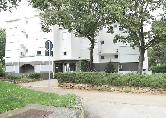 Apartamento Rona Volta