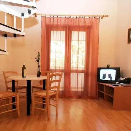 Apartment Rona Volta *