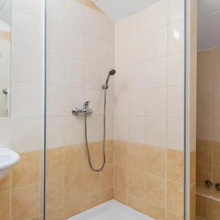Rona Volta Apartman Porec